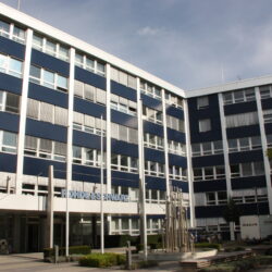 Dank Qualiprotec: Fassade von Rohde & Schwarz erscheint in neuem Glanz