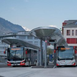 Neue Farben für den Busbahnhof in Arth-Goldau